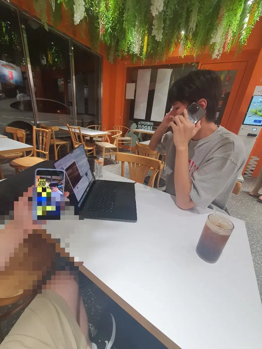 thumbnail-4